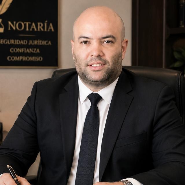 Retrato del Lic. Alfonso Montemayor Cornejo, Notaría Pública 107 de León
